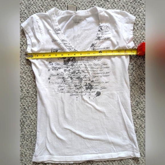 Calvin Klein White Graphic Fitted T-Shirt - Picture 5 of 8